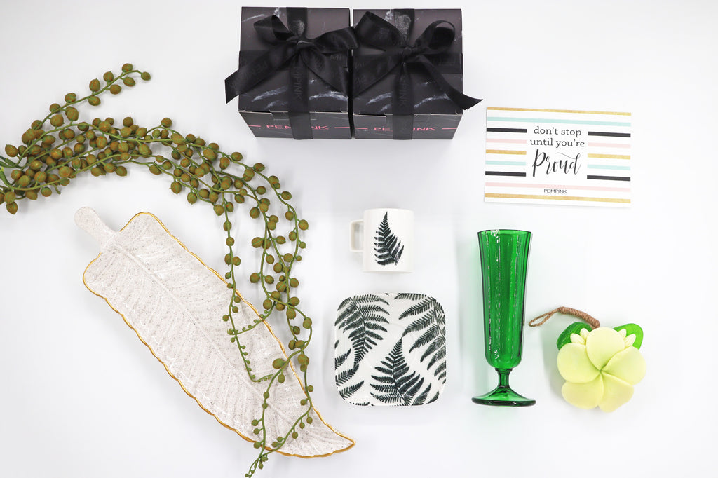 Greenish World Gift Box